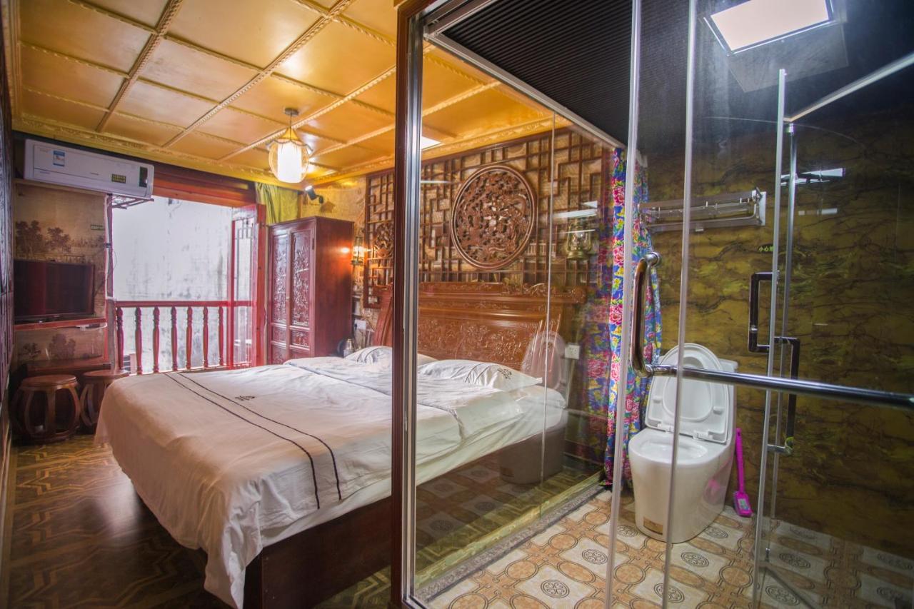 Lqj Riverside Guest House Fenghuang Buitenkant foto