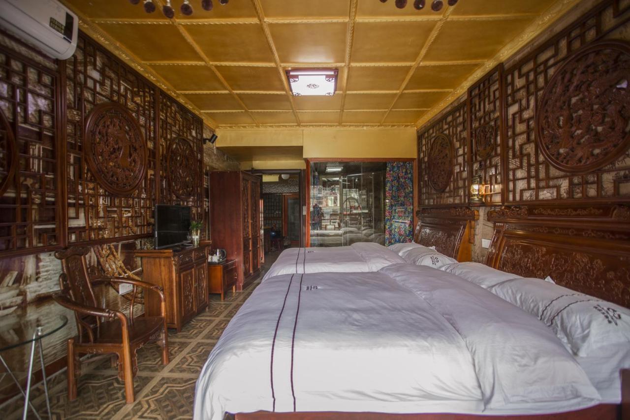 Lqj Riverside Guest House Fenghuang Buitenkant foto