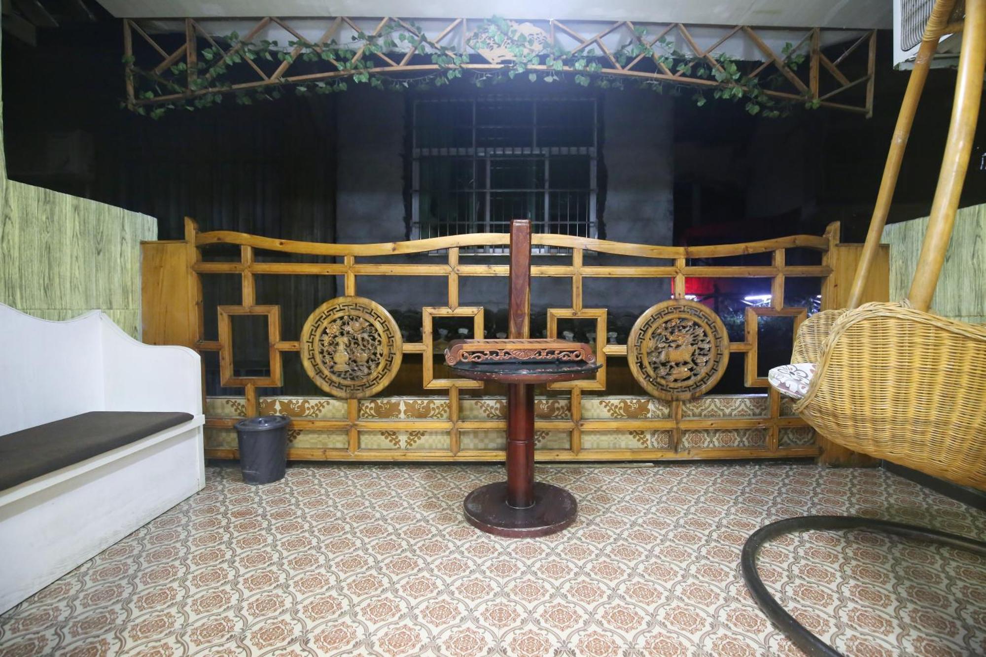 Lqj Riverside Guest House Fenghuang Buitenkant foto