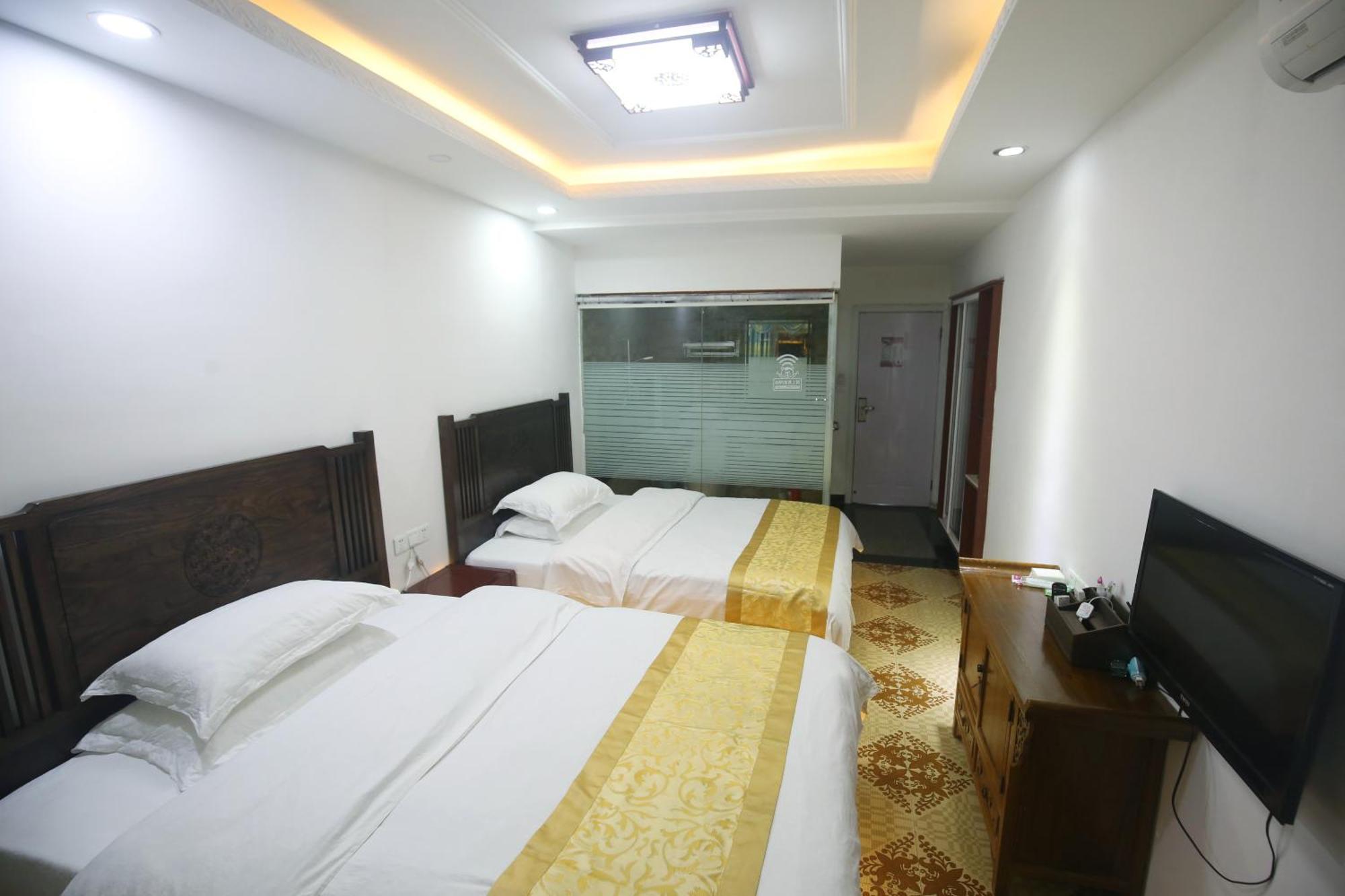 Lqj Riverside Guest House Fenghuang Buitenkant foto