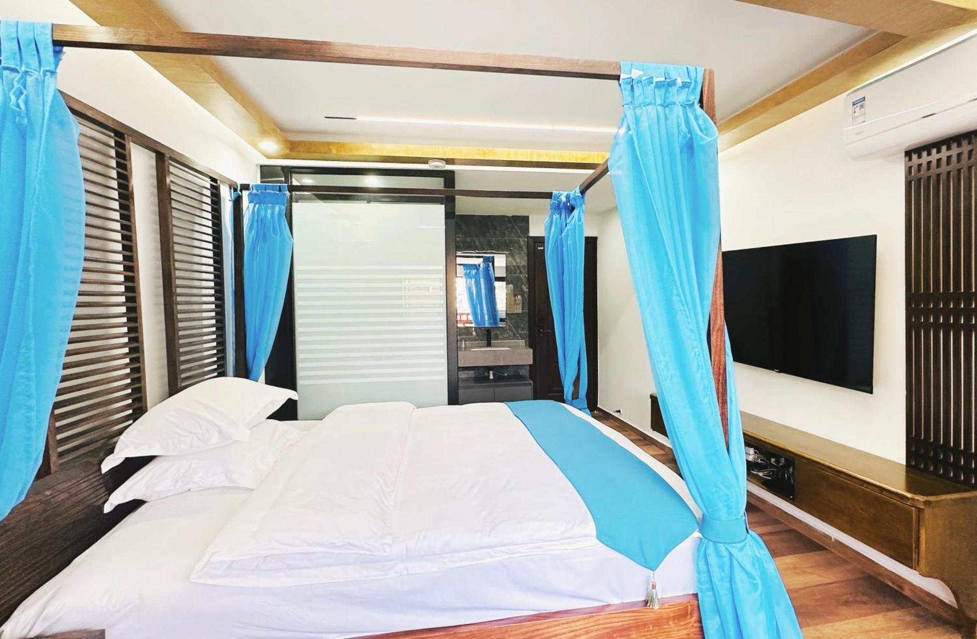 Lqj Riverside Guest House Fenghuang Buitenkant foto