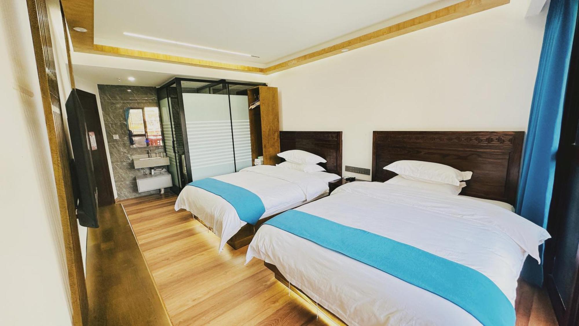 Lqj Riverside Guest House Fenghuang Buitenkant foto