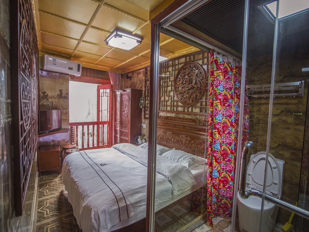 Lqj Riverside Guest House Fenghuang Buitenkant foto